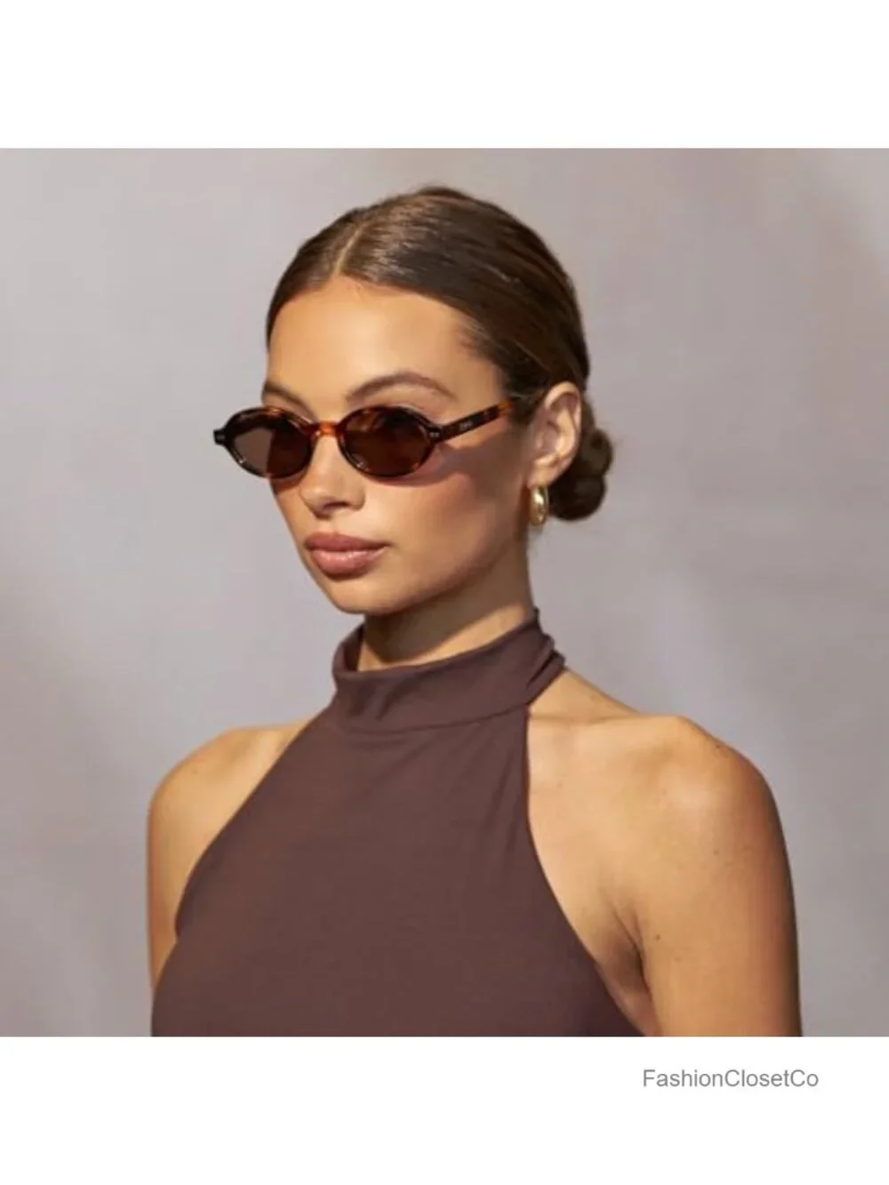 Vintage-Inspired Oval Sunglasses with Lightweight Frame and 100% UV Protection
